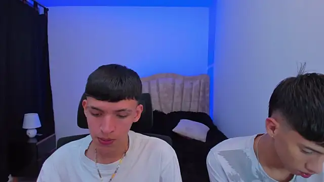 Snapshot of Juan_Nd_Steven chatting on September 2025 12:33:01 AM Juan Nd Steven online show from September 2025 12:33:01 AM