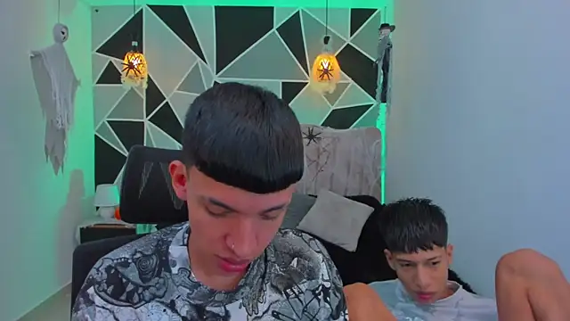 Snapshot of Juan_Nd_Steven chatting on October 2025 04:26:01 AM Juan Nd Steven online show from October 2025 04:26:01 AM