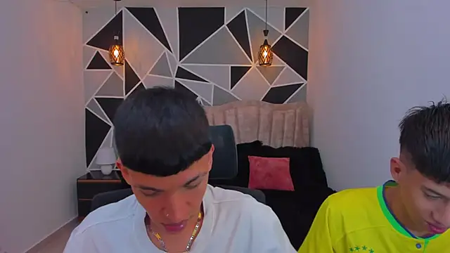 Snapshot of Juan_Nd_Steven chatting on November 2025 04:23:02 AM Juan Nd Steven online show from November 2025 04:23:02 AM