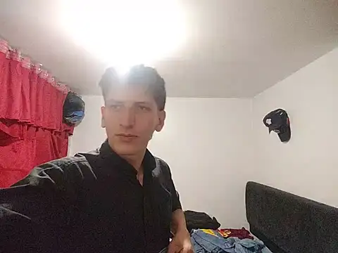 Franklpz58 online show from July 2026 12:28:01 AM