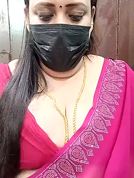 Snapshot of ashikaa_r chatting on December 2024 08:31:02 AM ashikaa r online show from December 2024 08:31:02 AM