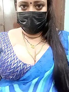 Snapshot of ashikaa_r chatting on January 2025 04:59:02 PM ashikaa r online show from January 2025 04:59:02 PM