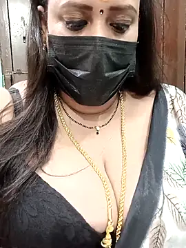 Snapshot of ashikaa_r chatting on March 2025 12:41:02 PM ashikaa r online show from March 2025 12:41:02 PM