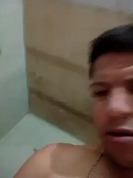 Snapshot of Alonsomadeira chatting on June 2026 11:12:02 AM Alonsomadeira online show from June 2026 11:12:02 AM