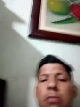 Snapshot of Alonsomadeira chatting on June 2026 12:20:01 PM Alonsomadeira online show from June 2026 12:20:01 PM