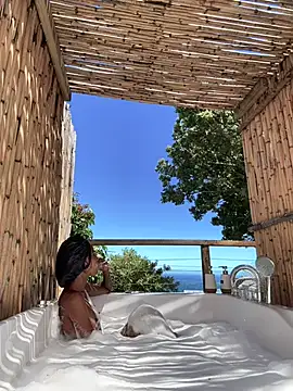 Snapshot of Dime-__ chatting on January 2025 10:27:02 AM Dime- online show from January 2025 10:27:02 AM