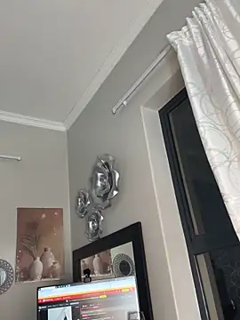 Snapshot of Dime-__ chatting on September 2025 09:37:01 PM Dime- online show from September 2025 09:37:01 PM