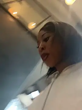 Snapshot of Dime-__ chatting on October 2025 03:58:01 PM Dime- online show from October 2025 03:58:01 PM