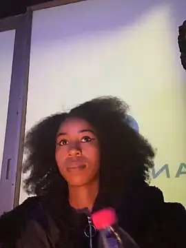 Snapshot of Dime-__ chatting on November 2025 02:29:02 PM Dime- online show from November 2025 02:29:02 PM