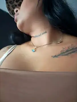 luisa16xxx online show from November 2025 07:19:02 PM