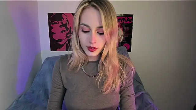 Snapshot of aviva_faith chatting on April 2026 06:24:02 PM aviva faith online show from April 2026 06:24:02 PM