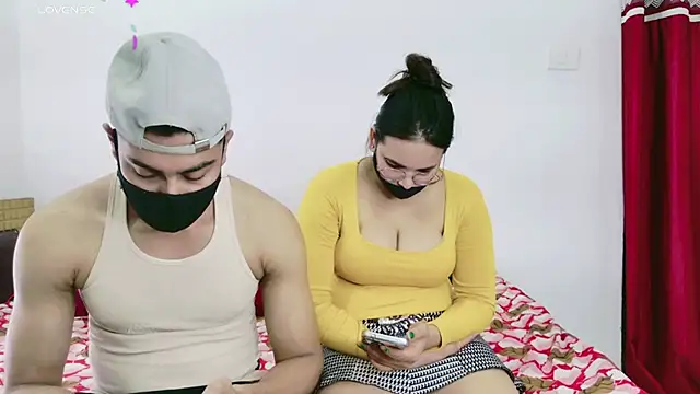 Snapshot of RupaliDixit chatting on November 2025 05:33:02 PM RupaliDixit online show from November 2025 05:33:02 PM