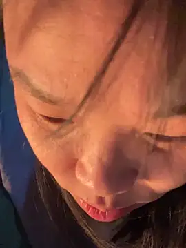 Snapshot of Laura8910 chatting on January 2025 11:15:01 AM Laura8910 online show from January 2025 11:15:01 AM