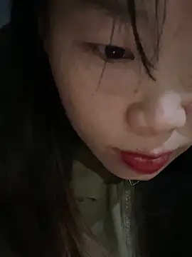 Snapshot of Laura8910 chatting on February 2025 12:28:01 PM Laura8910 online show from February 2025 12:28:01 PM