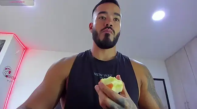 Alexander Martines online show from March 2025 09:27:02 PM