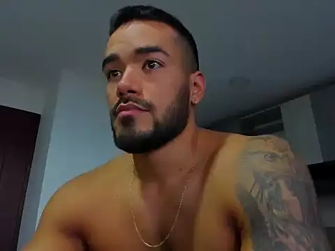 Alexander Martines online show from October 2025 10:29:02 PM