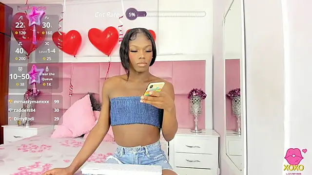 Snapshot of DaphneLloyd chatting on February 2025 07:38:01 PM DaphneLloyd online show from February 2025 07:38:01 PM