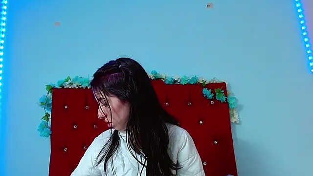 mildre303av online show from December 2024 08:10:02 AM