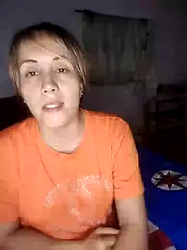 Snapshot of Isabel23zr chatting on January 2025 02:22:01 AM Isabel23zr online show from January 2025 02:22:01 AM