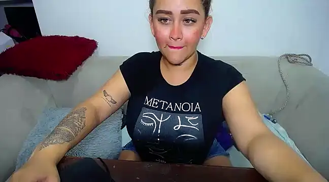 loly bigbooty4u online show from December 2024 08:15:02 PM