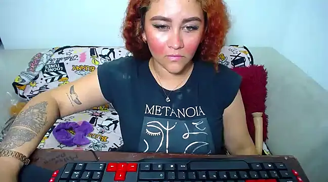 loly bigbooty4u online show from January 2025 03:26:02 AM