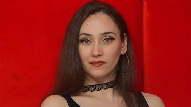 Snapshot of AliceMunro chatting on January 2025 10:45:01 PM AliceMunro online show from January 2025 10:45:01 PM