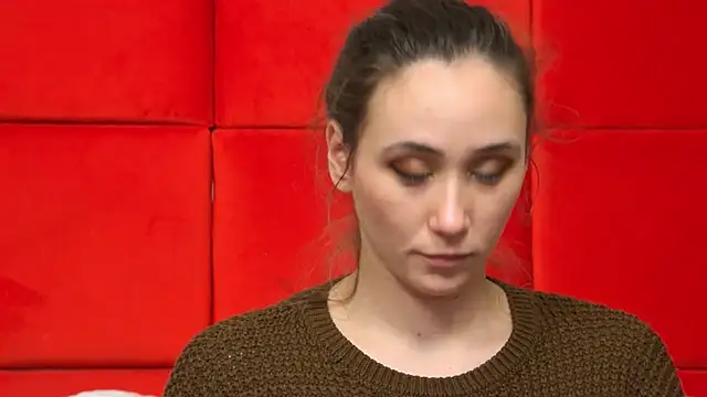 Snapshot of AliceMunro chatting on January 2025 07:28:02 PM AliceMunro online show from January 2025 07:28:02 PM