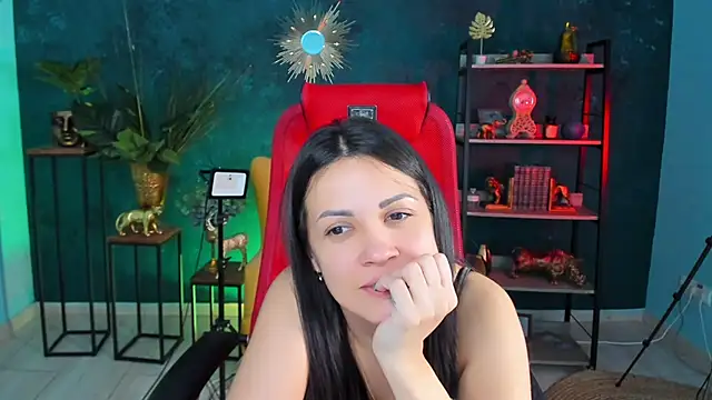 KarolinaRobinson online show from January 2025 03:50:01 PM