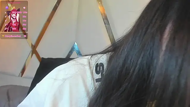 MarielQueenx online show from January 2025 06:52:01 AM