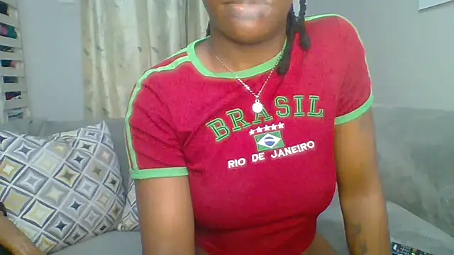 Petite 254 online show from April 2026 10:29:02 AM