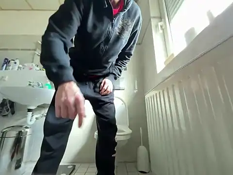 Snapshot of Germankink chatting on December 2024 09:55:02 AM Germankink online show from December 2024 09:55:02 AM