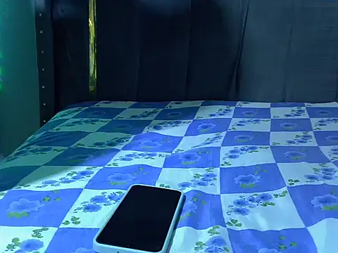 Snapshot of Lutyie chatting on October 2025 01:29:01 PM Lutyie online show from October 2025 01:29:01 PM