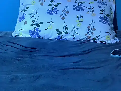 Lutyie online show from March 2026 01:33:01 PM