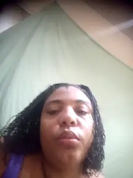 Snapshot of Arlequina680 chatting on November 2025 01:36:02 PM Arlequina680 online show from November 2025 01:36:02 PM