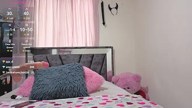 Snapshot of Hotsamantamature chatting on February 2026 08:18:02 PM Hotsamantamature online show from February 2026 08:18:02 PM