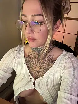 ElenaHaze online show from December 2024 03:26:01 PM