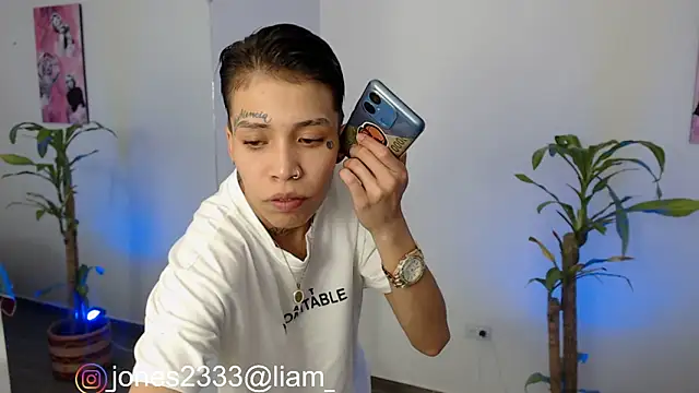 Jonesliam23 online show from January 2025 08:32:01 PM