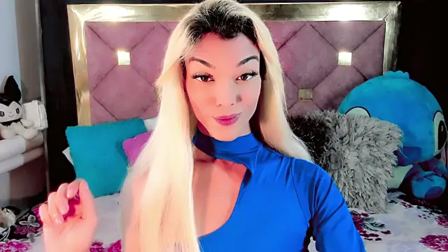 the-horus-girl online show from December 2024 08:36:01 PM