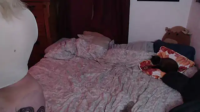 Snapshot of anja_peach chatting on April 2026 05:40:01 AM anja peach online show from April 2026 05:40:01 AM