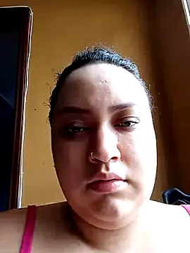 isaReyes online show from October 2025 01:44:01 PM