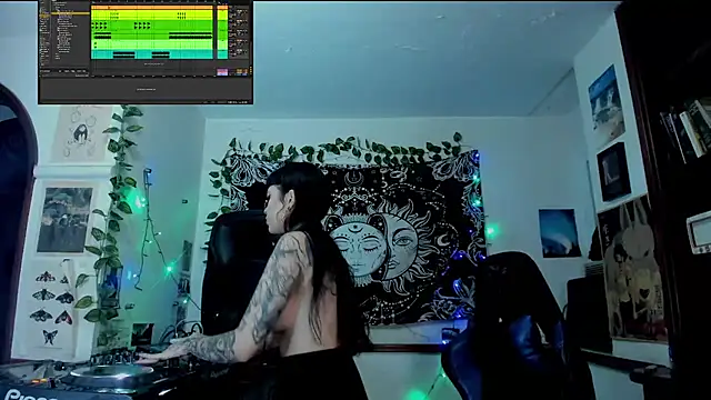 Demongirl6666 online show from March 2025 06:43:02 AM