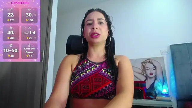 Snapshot of Shantalhotx69 chatting on March 2025 12:09:01 PM Shantalhotx69 online show from March 2025 12:09:01 PM