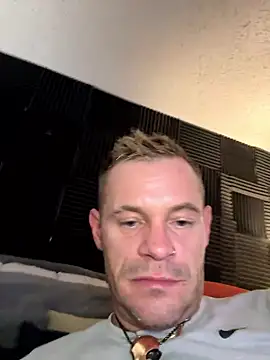 FrankieKentucky online show from January 2026 04:43:02 PM