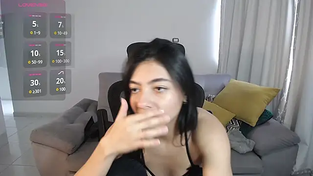 Liissa cute  online show from December 2024 06:49:02 PM