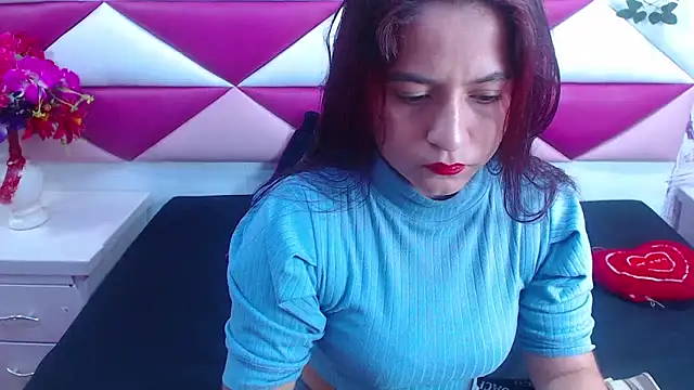 MariaClay online show from February 2025 11:50:01 AM