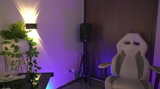 appolo allen online show from February 2025 11:14:02 PM