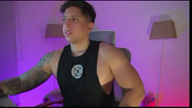 Snapshot of appolo_allen chatting on March 2026 03:46:02 AM appolo allen online show from March 2026 03:46:02 AM