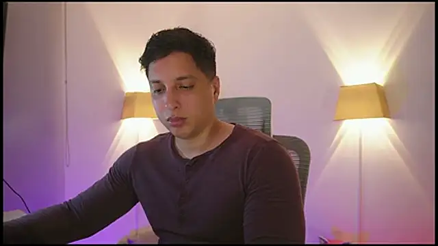 Snapshot of appolo_allen chatting on March 2026 11:21:01 PM appolo allen online show from March 2026 11:21:01 PM