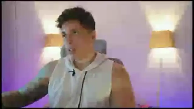 Snapshot of appolo_allen chatting on March 2026 03:42:02 AM appolo allen online show from March 2026 03:42:02 AM