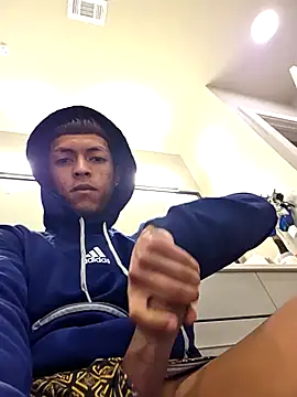 Yoko0381 online show from December 2025 05:37:02 AM